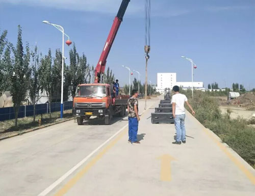 地磅校驗(yàn)工作現(xiàn)場(chǎng)